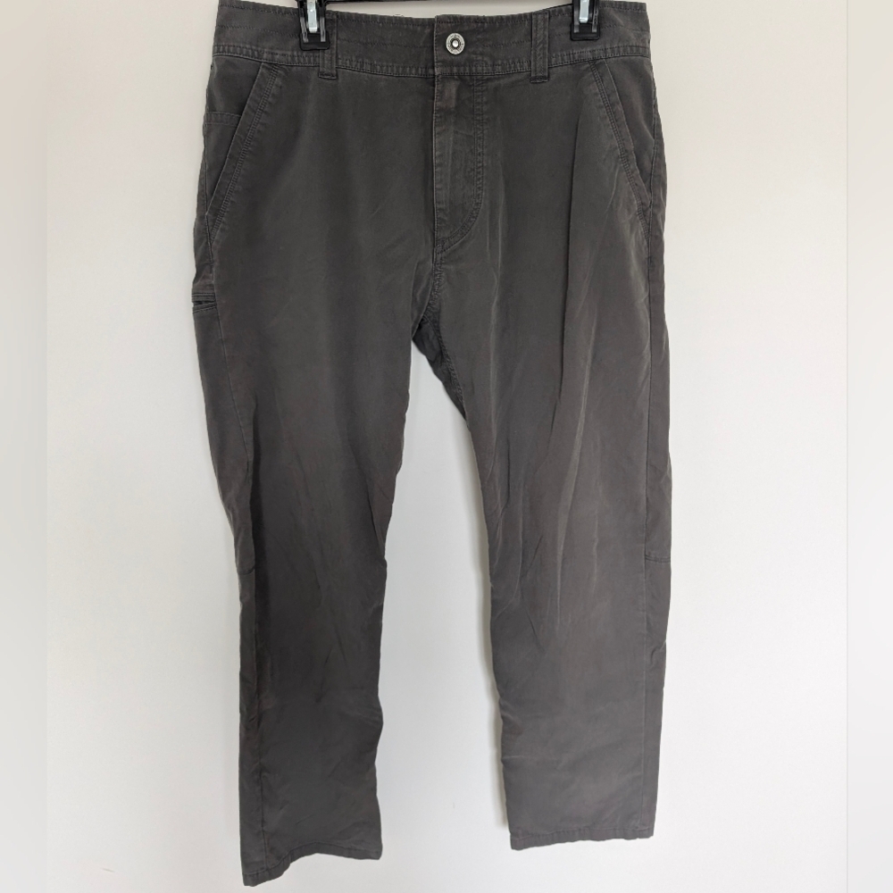 Kuhl Men’s Slax Pants Size 34x30 Green Outdoor Hiking Quick Dry Moisture Wicking